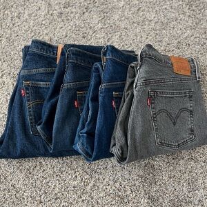 Women’s Levi Jeans- Bundle